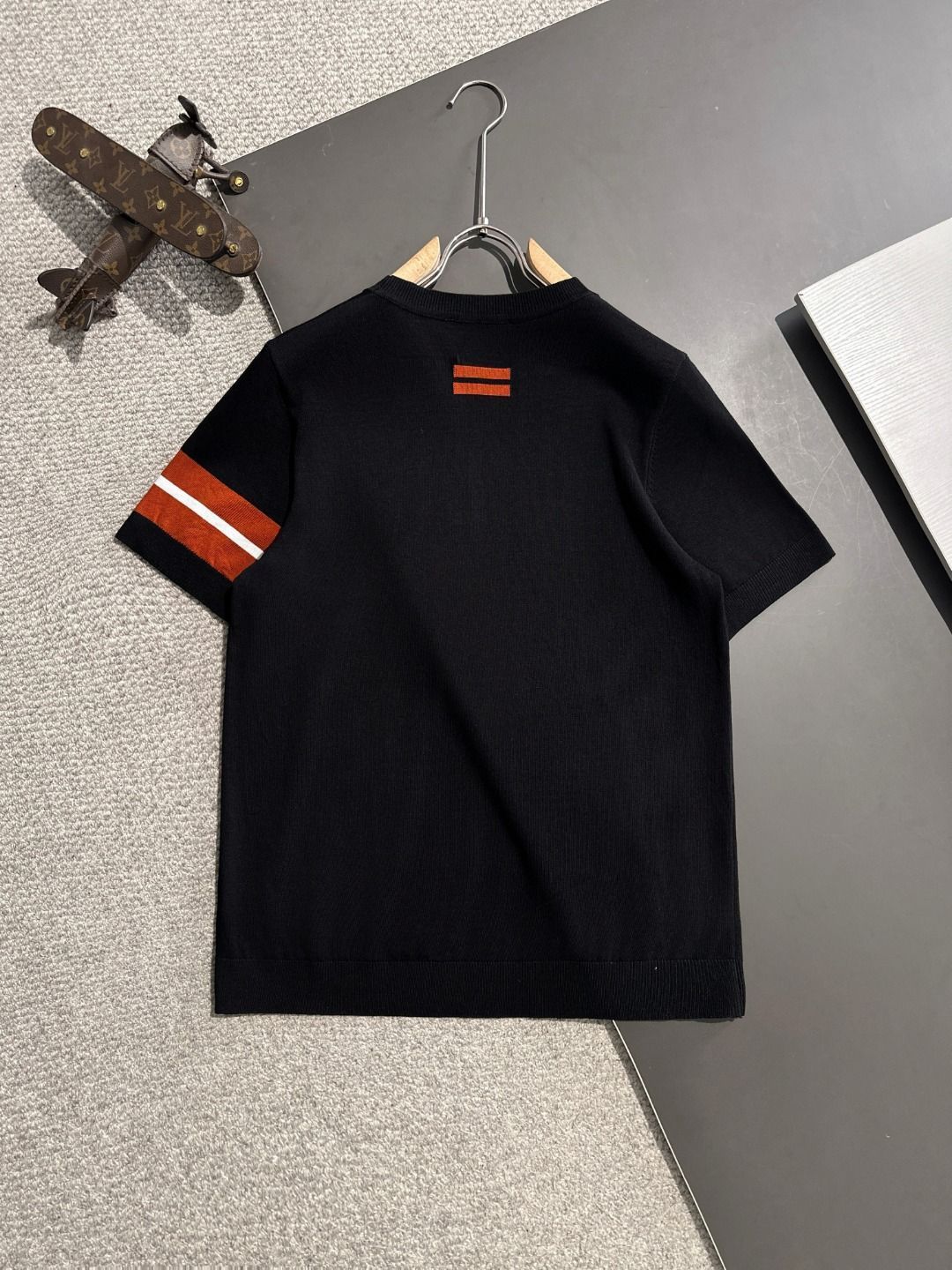 【今日特価】Burberry 2025SS メンズラウンドネック T シャツ