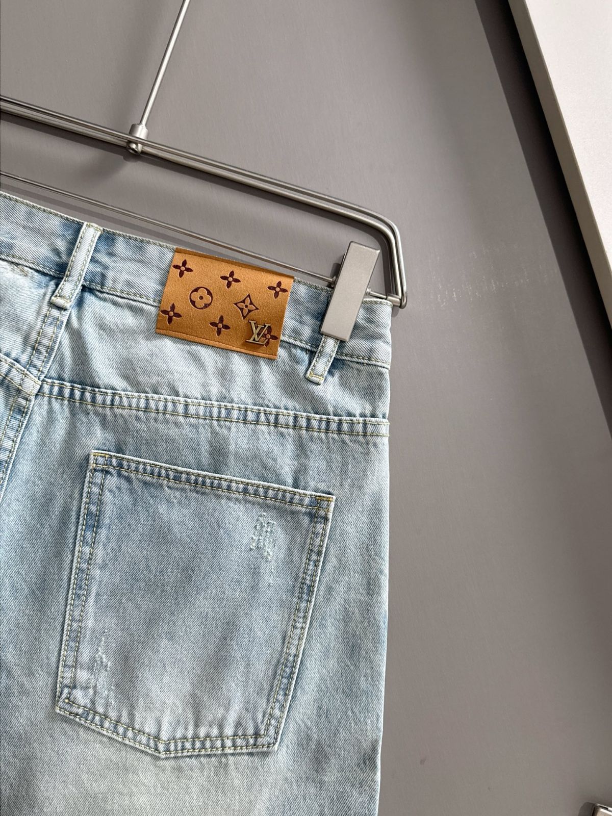 【今日特価】LV 2025SS Denim Shorts (日本産デニム使用)