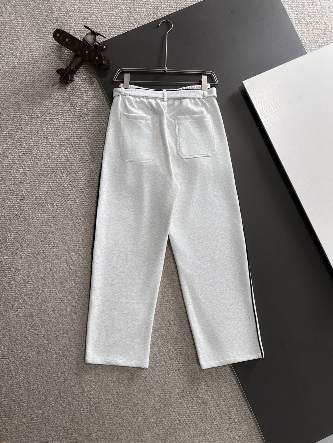 【今日特価】Balenciaga 2025SS コラボ ゴムウエスト レラックスパンツ