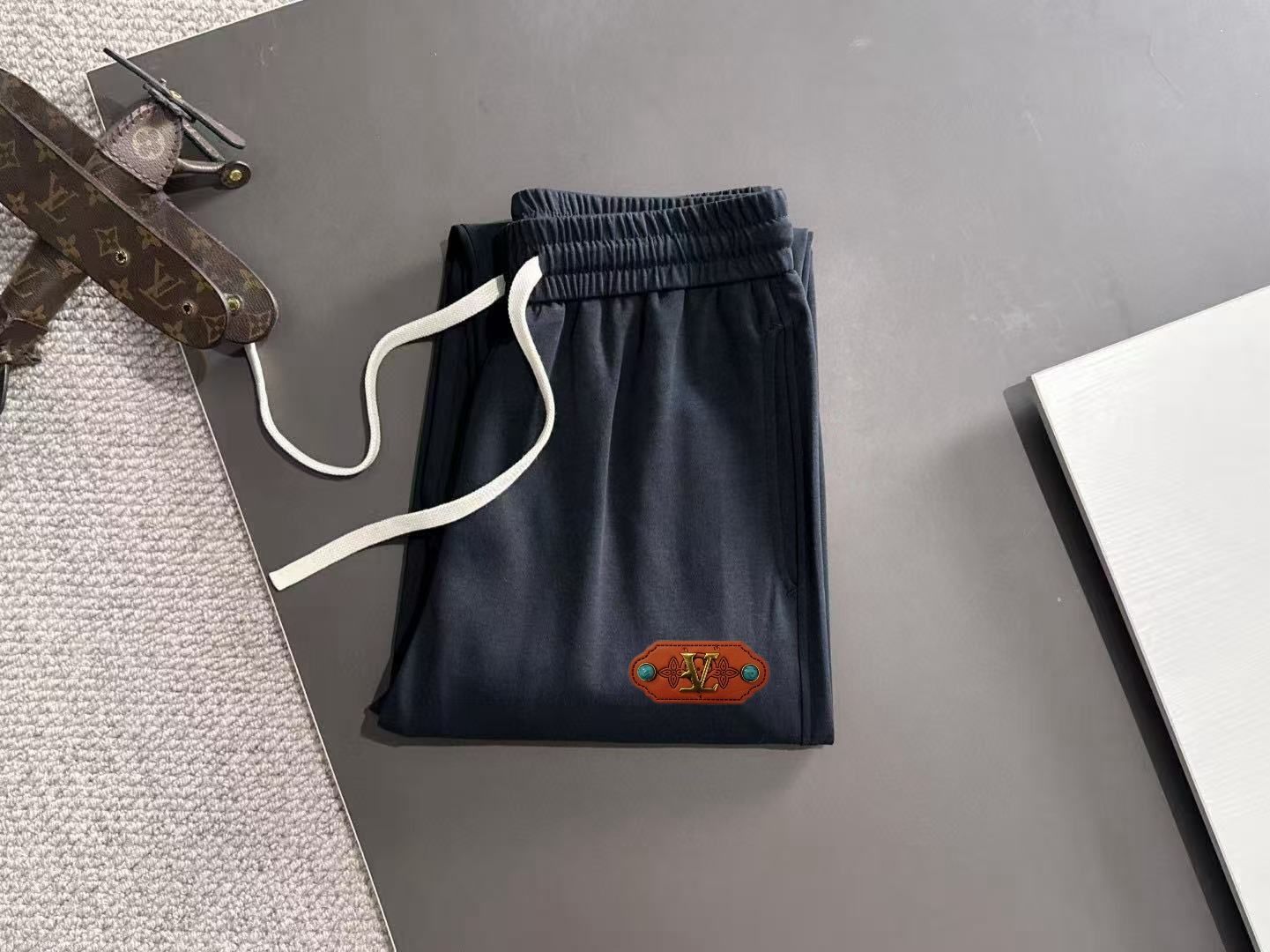 【今日特価】LOUIS VUITTON 2025SS ロゴ カジュアルパンツ