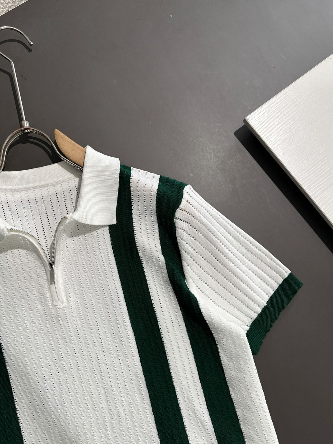 【今日特価】Burberry 2025SS メンズポロシャツ 【今日特価】Burberry 2025SS メンズポロシャツ