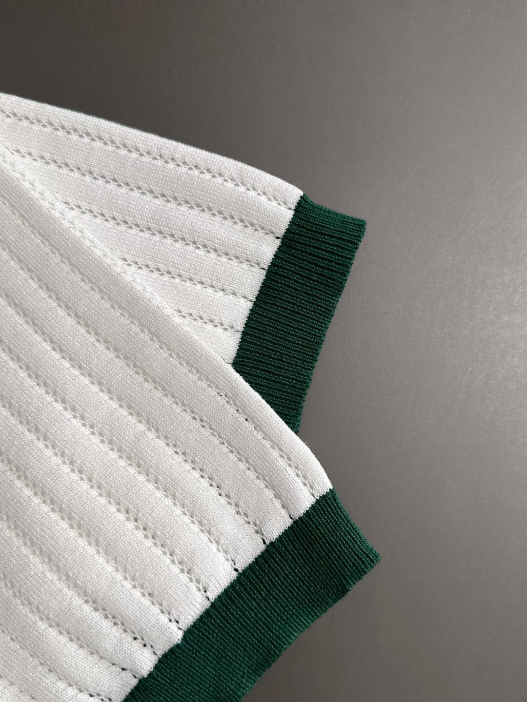 【今日特価】Burberry 2025SS メンズポロシャツ 【今日特価】Burberry 2025SS メンズポロシャツ