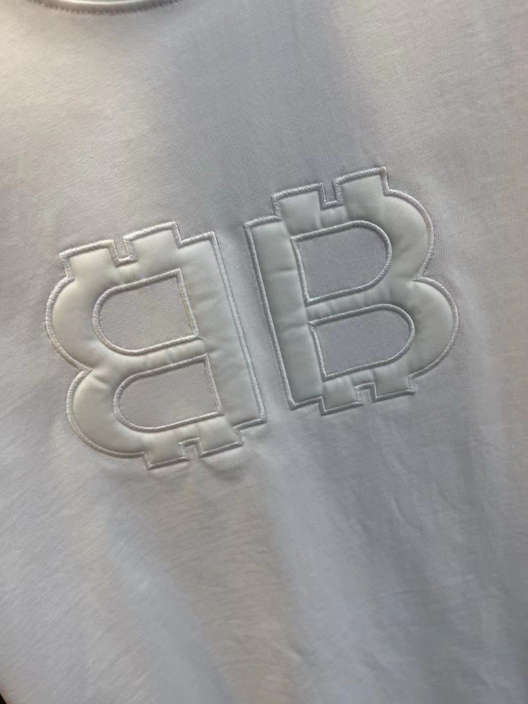 【今日特価】BALENCIAGA 2025SS 刺繍 LOGO ショートスリーブ