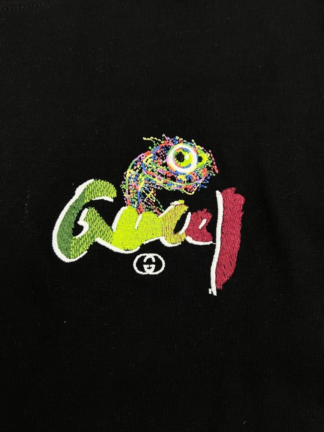 【今日特価】GUCCI 25SS 刺繍 LOGO ショートスリーブ