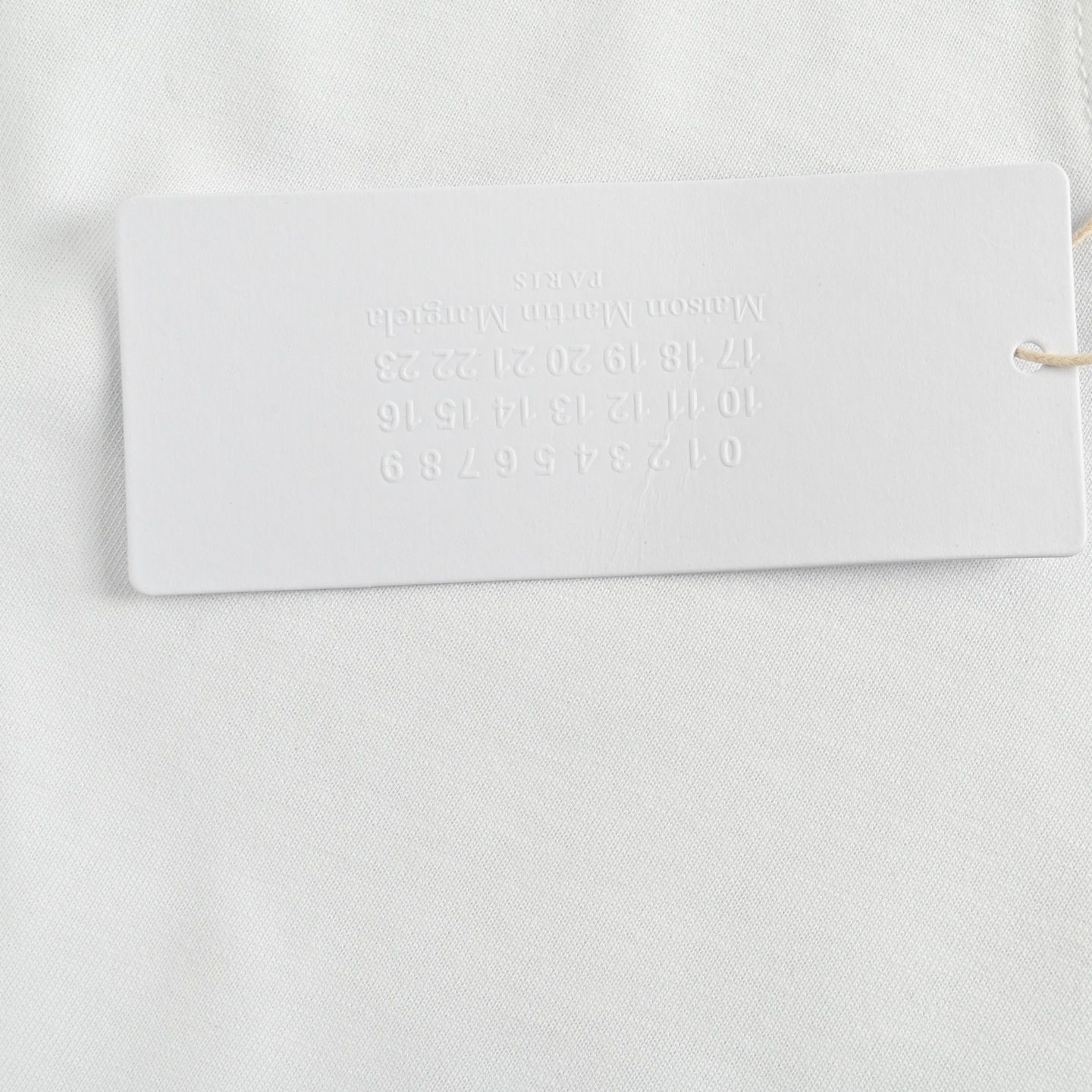 【今日特価】Maison Margiela / メゾン・マルジェラ 25ss スリット印花 T シャツ