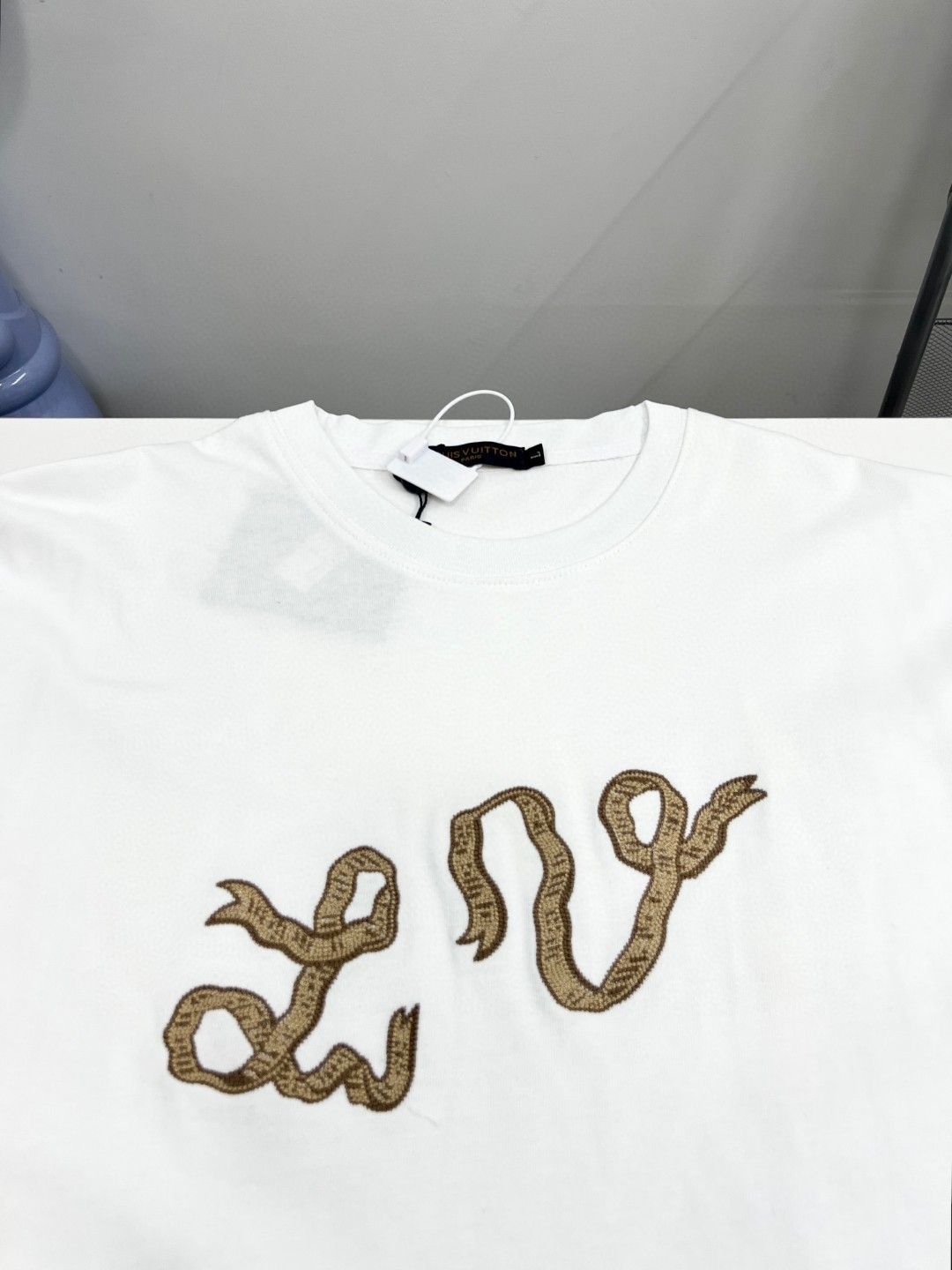 【今日特価】Louis Vuitton/LV 2025SS 重刺繍 LOGO ショートスリーブ