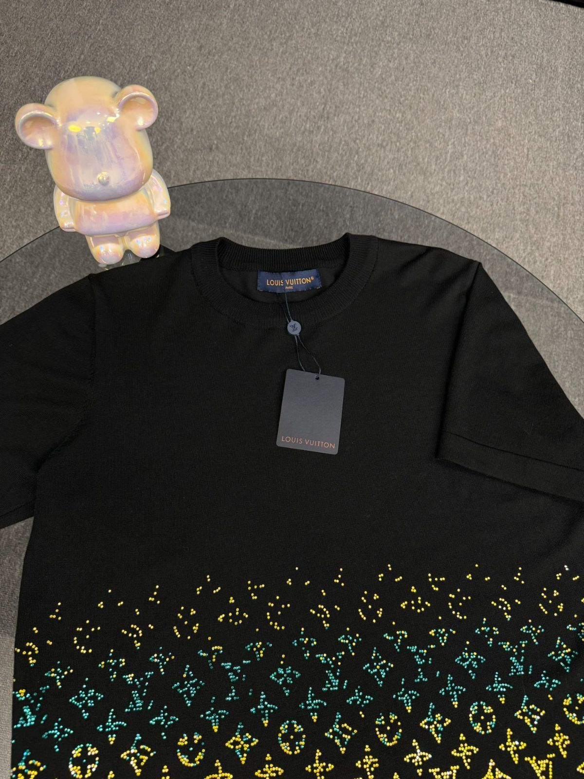 【今日特価】Louis Vuitton 2025 ストーンニット T シャツ
