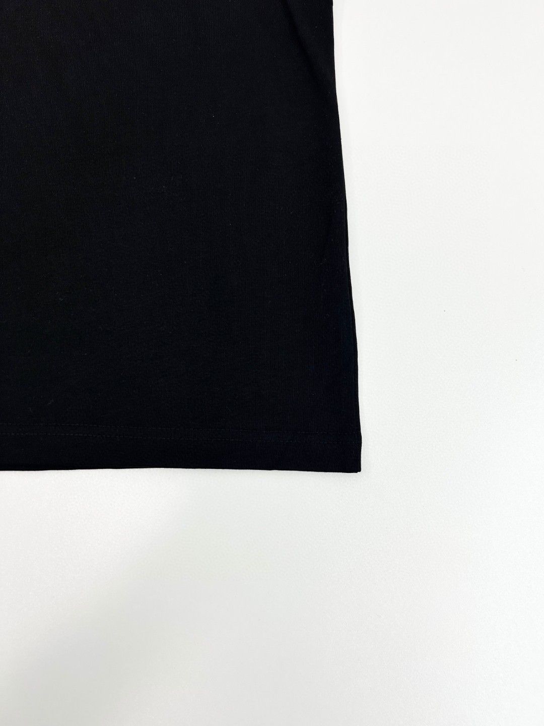 【今日特価】FENDI 2025SS 重刺繍 LOGO ショートスリーブ