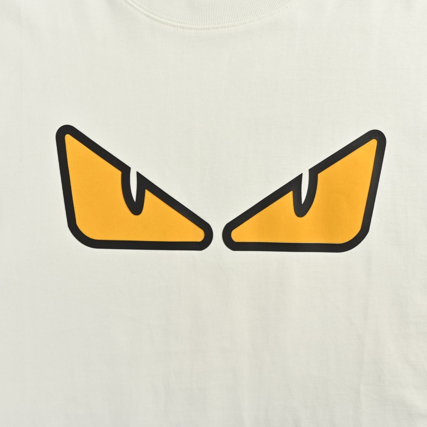 【今日特価】Fendi 25ss モンスターアイズフロッキング T シャツ