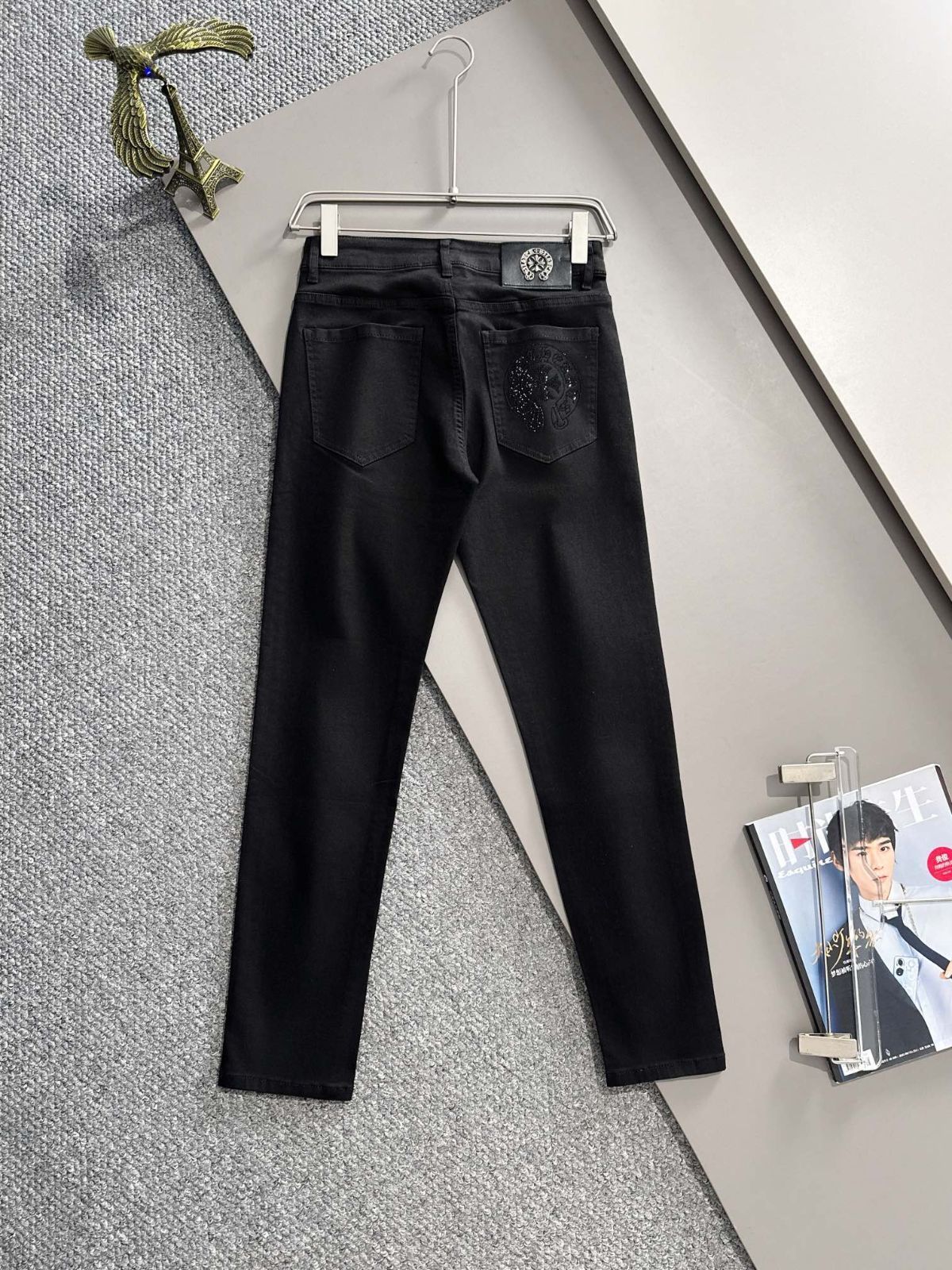 【今日特価】Chrome Hearts 2025 夏 ホットフィックス 修身ジーンズ 【今日特価】Chrome Hearts 2025 夏 ホットフィックス 修身ジーンズ