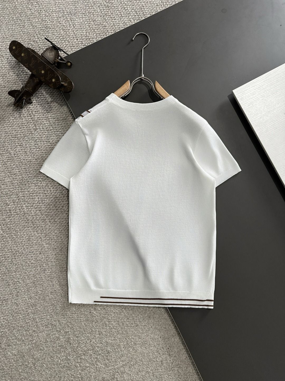【今日特価】Men's Crew Neck Short Sleeve T-Shirt メンズクルーネック半袖 T シャツ 【今日特価】Men's Crew Neck Short Sleeve T-Shirt メンズクルーネック半袖 T シャツ