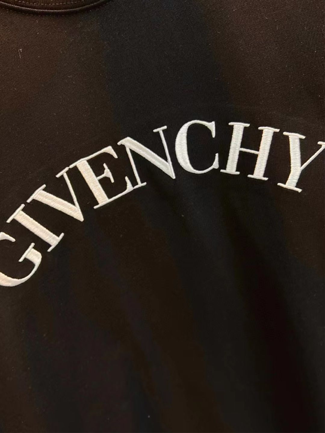 【今日特価】GIVENCHY (GVC) 25SS 刺繍ロゴ シャツ 【今日特価】GIVENCHY (GVC) 25SS 刺繍ロゴ シャツ