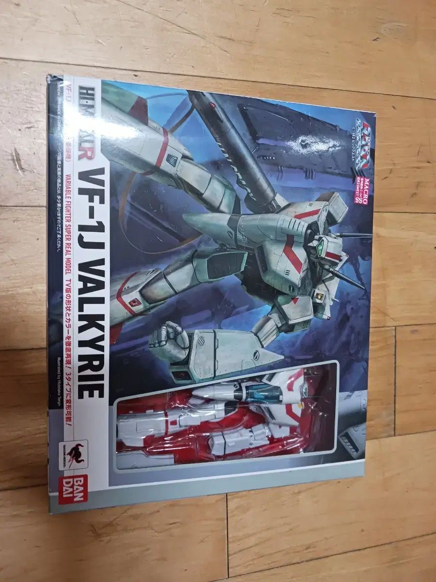 バンダイ ハイメタル Valkyrie