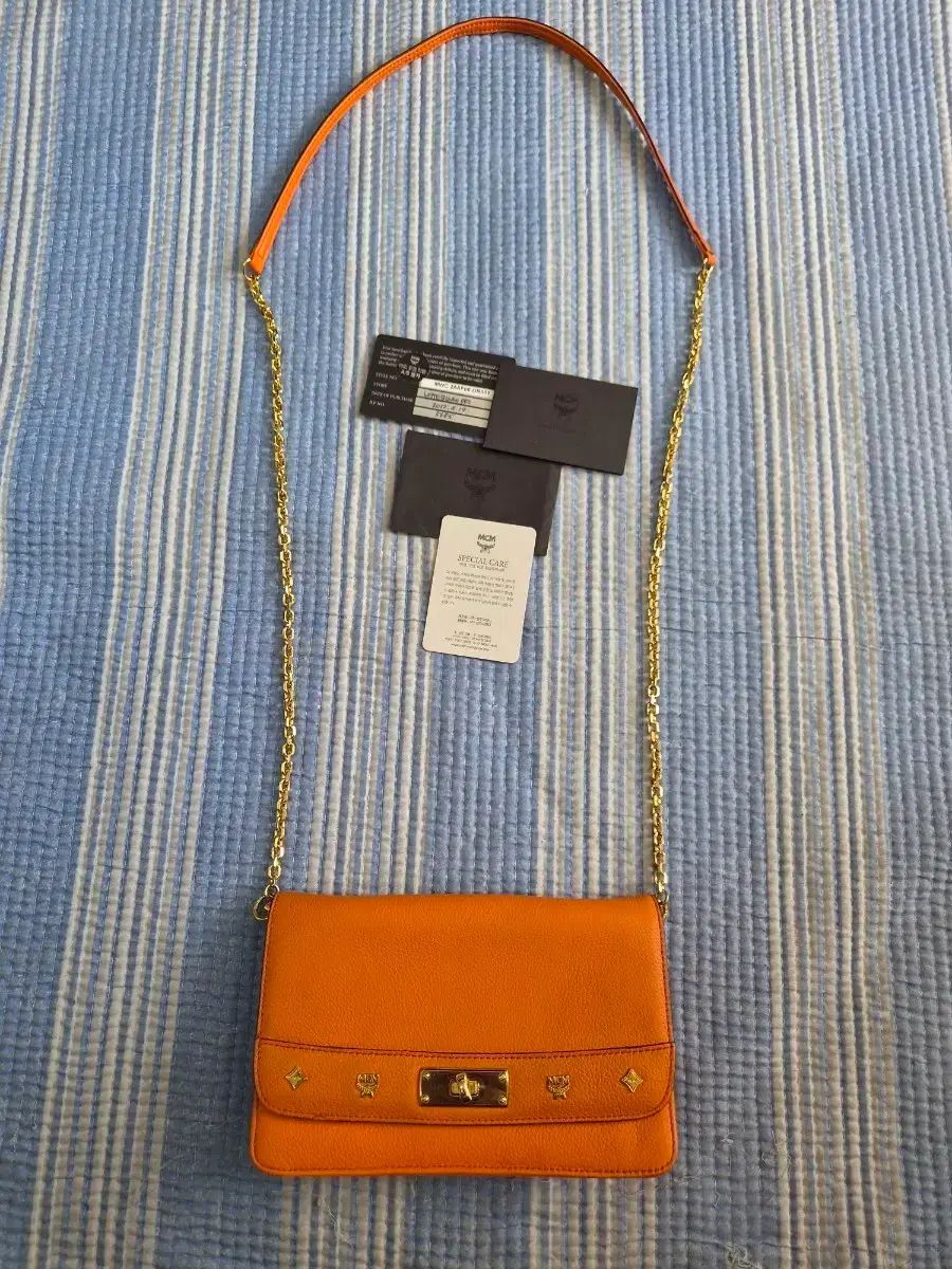 MCM クロスバック