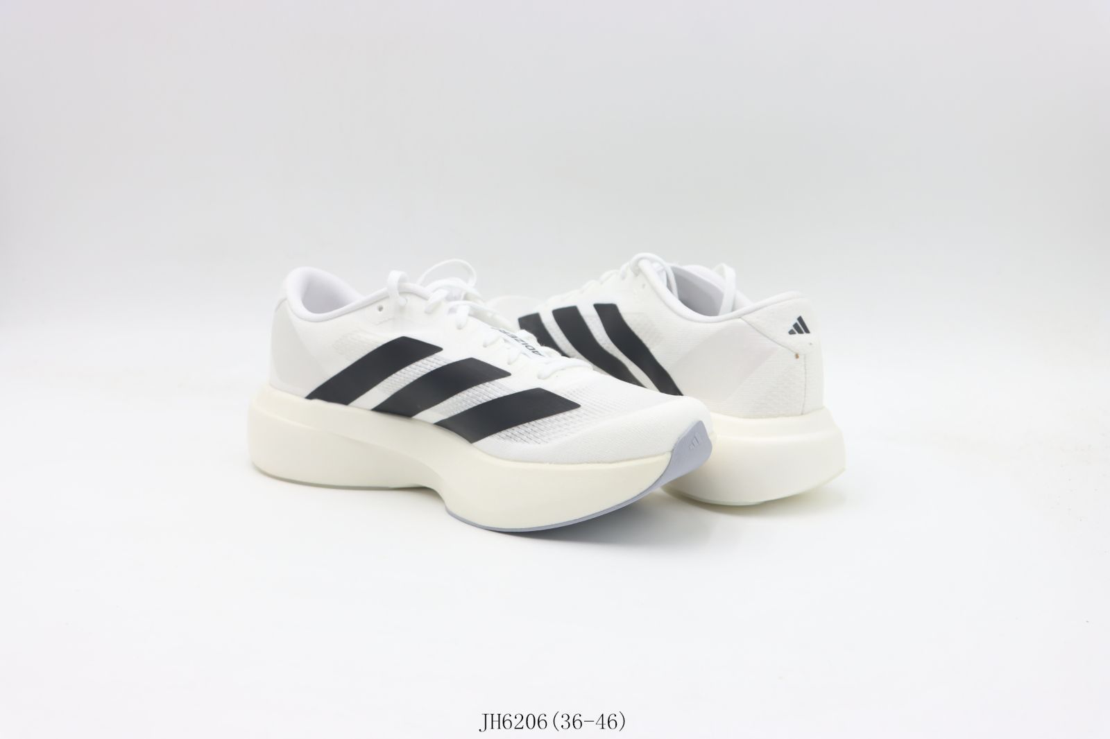 【今日特価】Adidas アディダス ランニングシューズ JH6206 ホワイトブラック 【今日特価】Adidas アディダス ランニングシューズ JH6206 ホワイトブラック