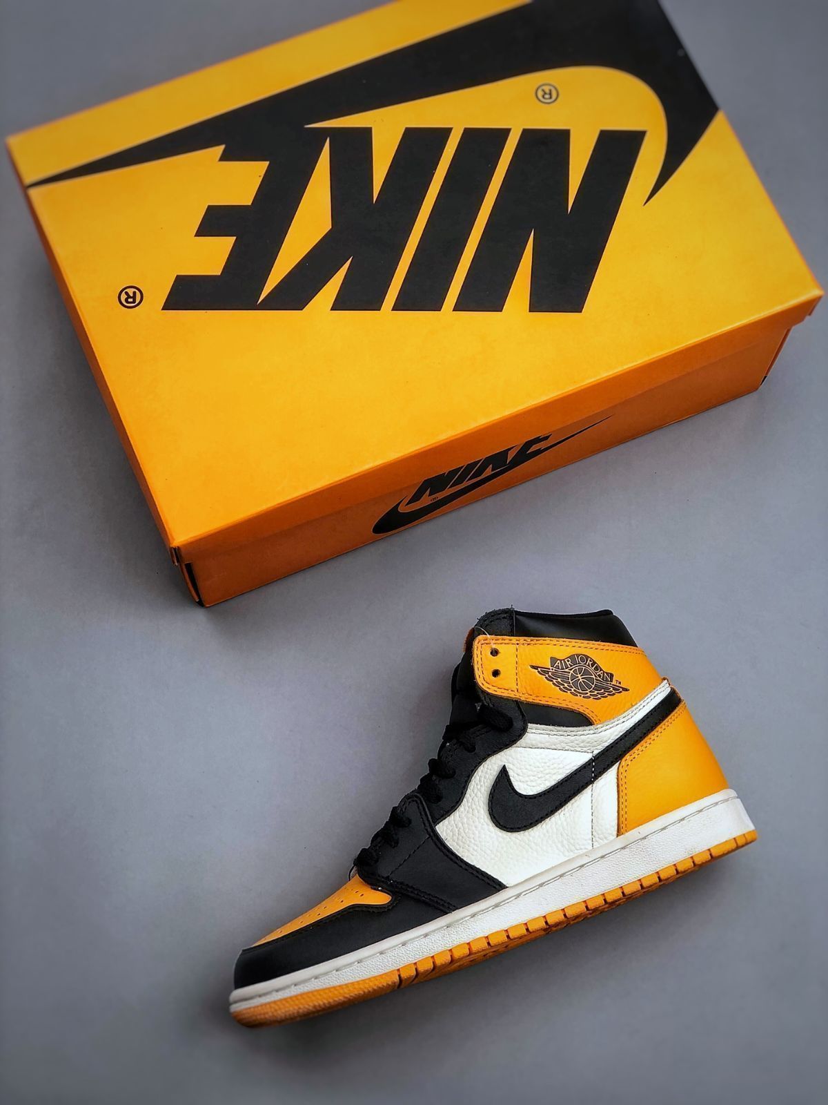ナイキ スニーカー Air Jordan 1 High OG Yellow Toe AJ1 メンズ レディース