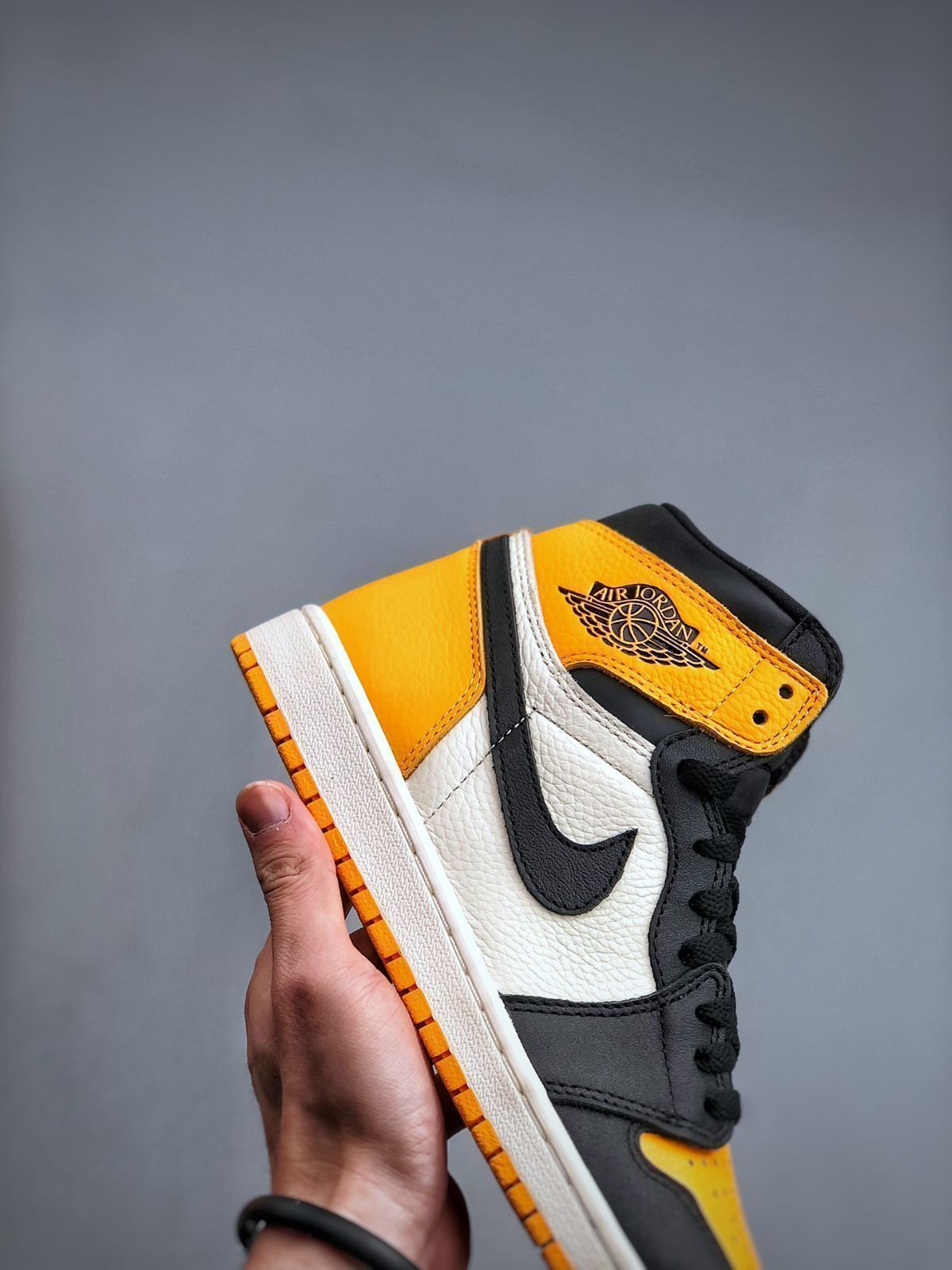 ナイキ スニーカー Air Jordan 1 High OG Yellow Toe AJ1 メンズ レディース