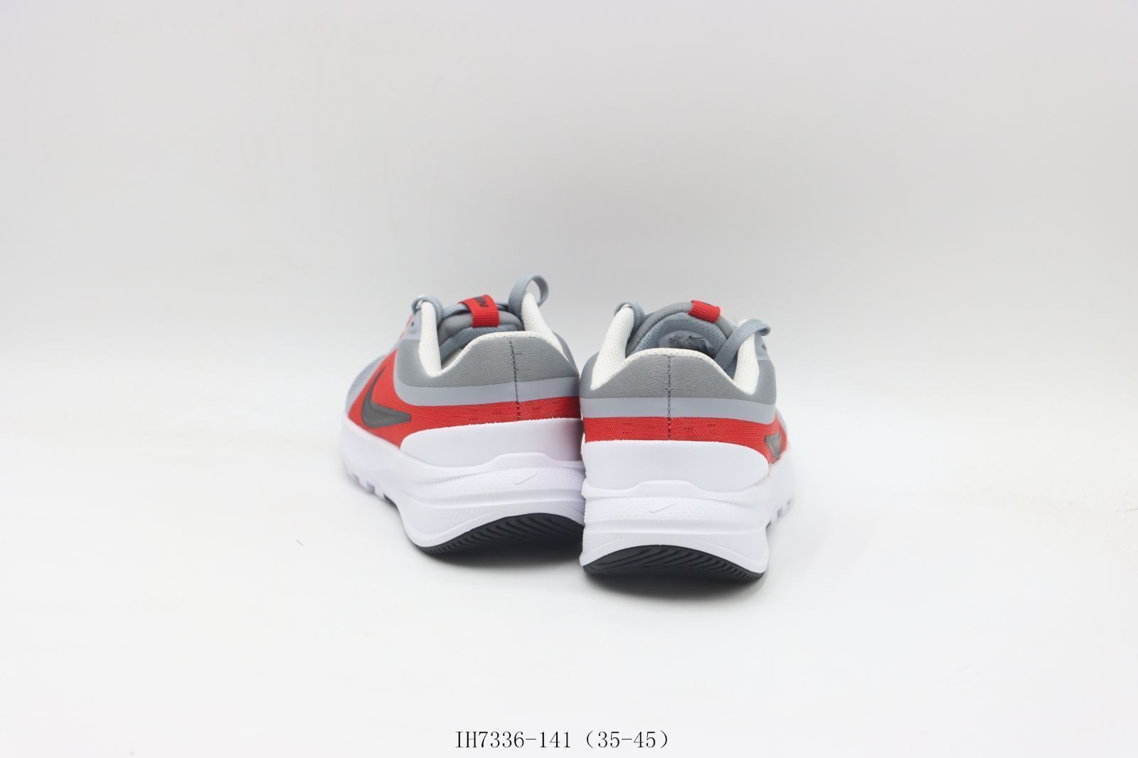 【今日特価】Nike ナイキ ランニングシューズ IH7336-141 グレーレッド