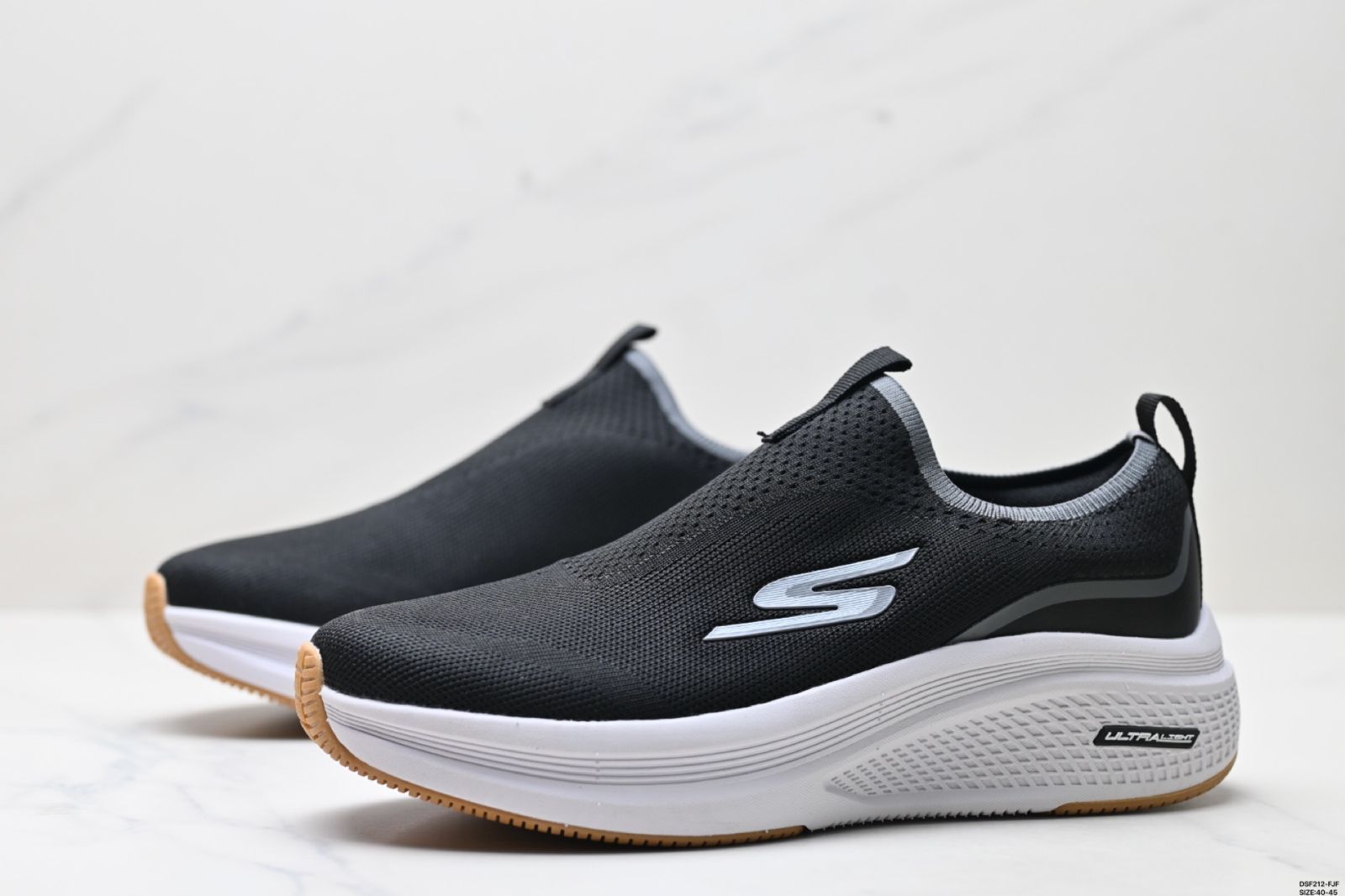 【今日特価】Skechers スケッチャーズ 夏用メンズ スリップオン ウォーキングシューズ レジャースニーカー 送料無料 在庫限定セール価格! 【今日特価】Skechers スケッチャーズ 夏用メンズ スリップオン ウォーキングシューズ レジャースニーカー 送料無料 在庫限定セール価格!