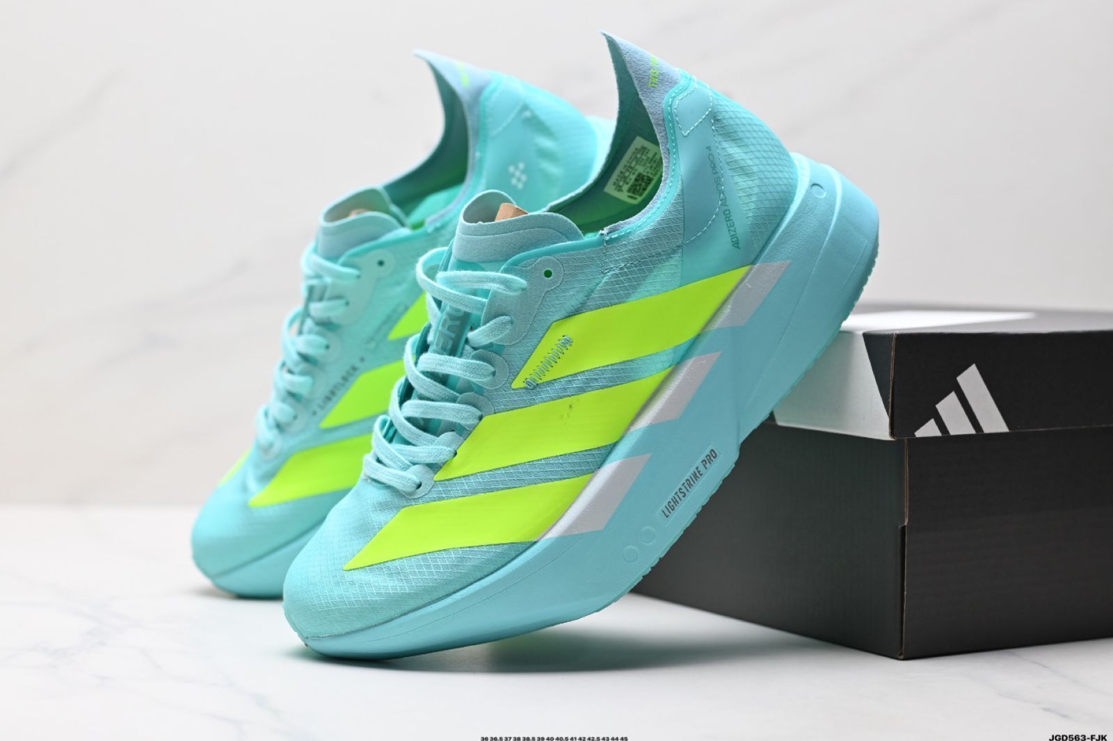 アディダス Adizero Adios Pro 4M マラソンフライラインジャカー 軽量通気性の良いカジュアルスポーツランニングシューズ