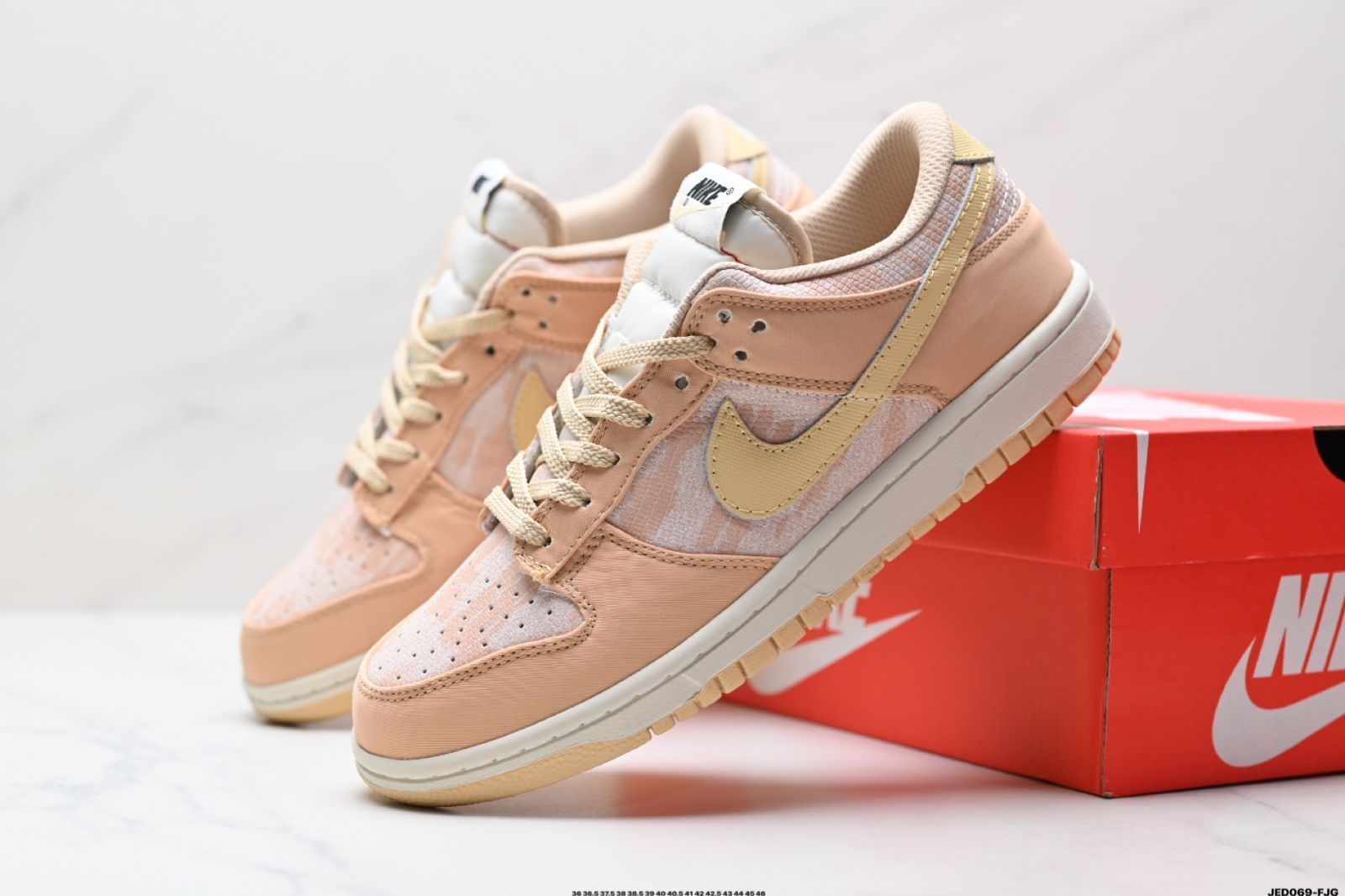 【今日特価】ナイキ NIKE DUNK LOW ダンクロー シリーズ ヴィンテージ ローカット カジュアル スポーツ スケート スニーカー 送料無料 在庫限定セール価格! 【今日特価】ナイキ NIKE DUNK LOW ダンクロー シリーズ ヴィンテージ ローカット カジュアル スポーツ スケート スニーカー 送料無料 在庫限定セール価格!