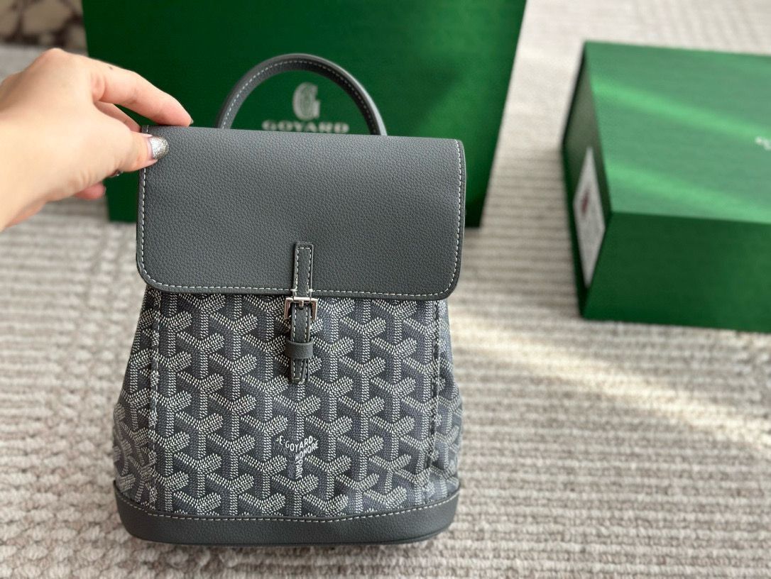 【今日特価】Alpin mini Goyard ゴヤード ミニ両肩バッグ 20×23cm ～長く愛用できるレジャースタイル～