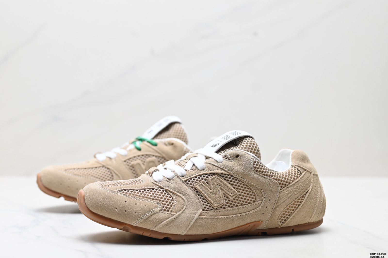 【今日特価】MiuMiu x New Balance 530 SL シリーズ NB ニューバランス ロートップ クラシック レトロ レジャー スポーツ ランニングシューズ 送料無料 在庫限定セール価格! 【今日特価】MiuMiu x New Balance 530 SL シリーズ NB ニューバランス ロートップ クラシック レトロ レジャー スポーツ ランニングシューズ 送料無料 在庫限定セール価格!