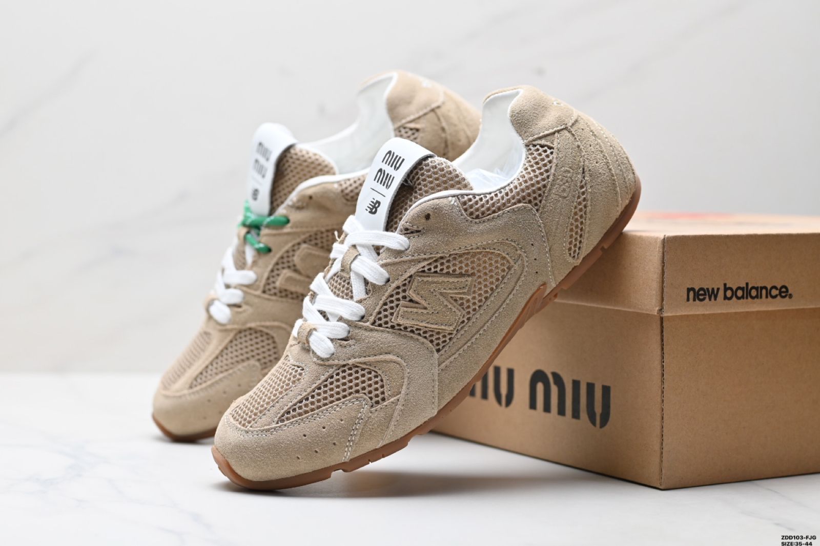 【今日特価】MiuMiu x New Balance 530 SL シリーズ NB ニューバランス ロートップ クラシック レトロ レジャー スポーツ ランニングシューズ 送料無料 在庫限定セール価格! 【今日特価】MiuMiu x New Balance 530 SL シリーズ NB ニューバランス ロートップ クラシック レトロ レジャー スポーツ ランニングシューズ 送料無料 在庫限定セール価格!