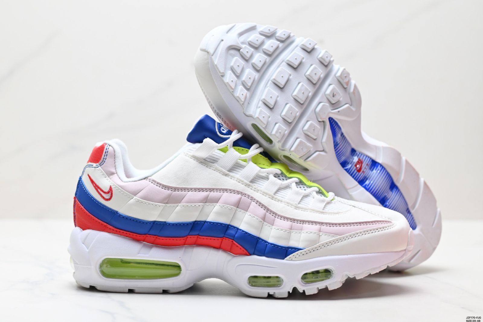 【今日特価】NIKE AIR MAX 95 TT 送料無料 在庫限定セール価格! 【今日特価】NIKE AIR MAX 95 TT 送料無料 在庫限定セール価格!