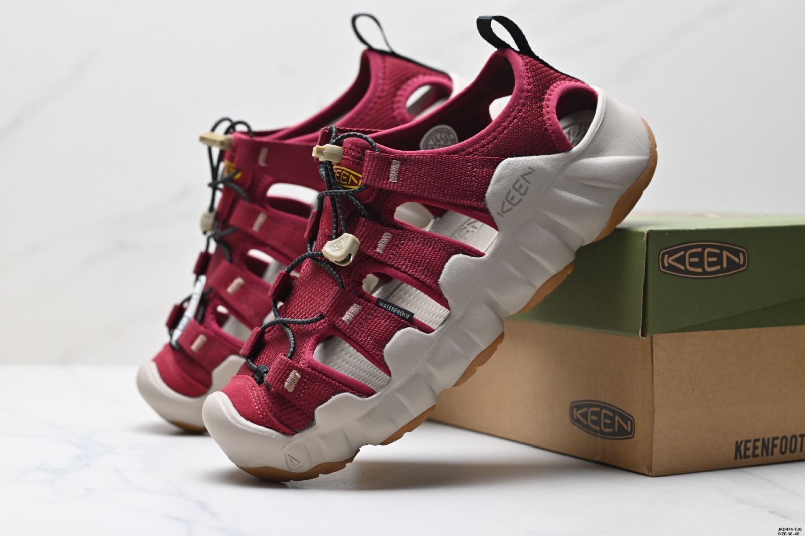 【今日特価】KEEN Newport H2 アウトドア・レジャー用 ローカットスポーツサンダル 送料無料 在庫限定セール価格！