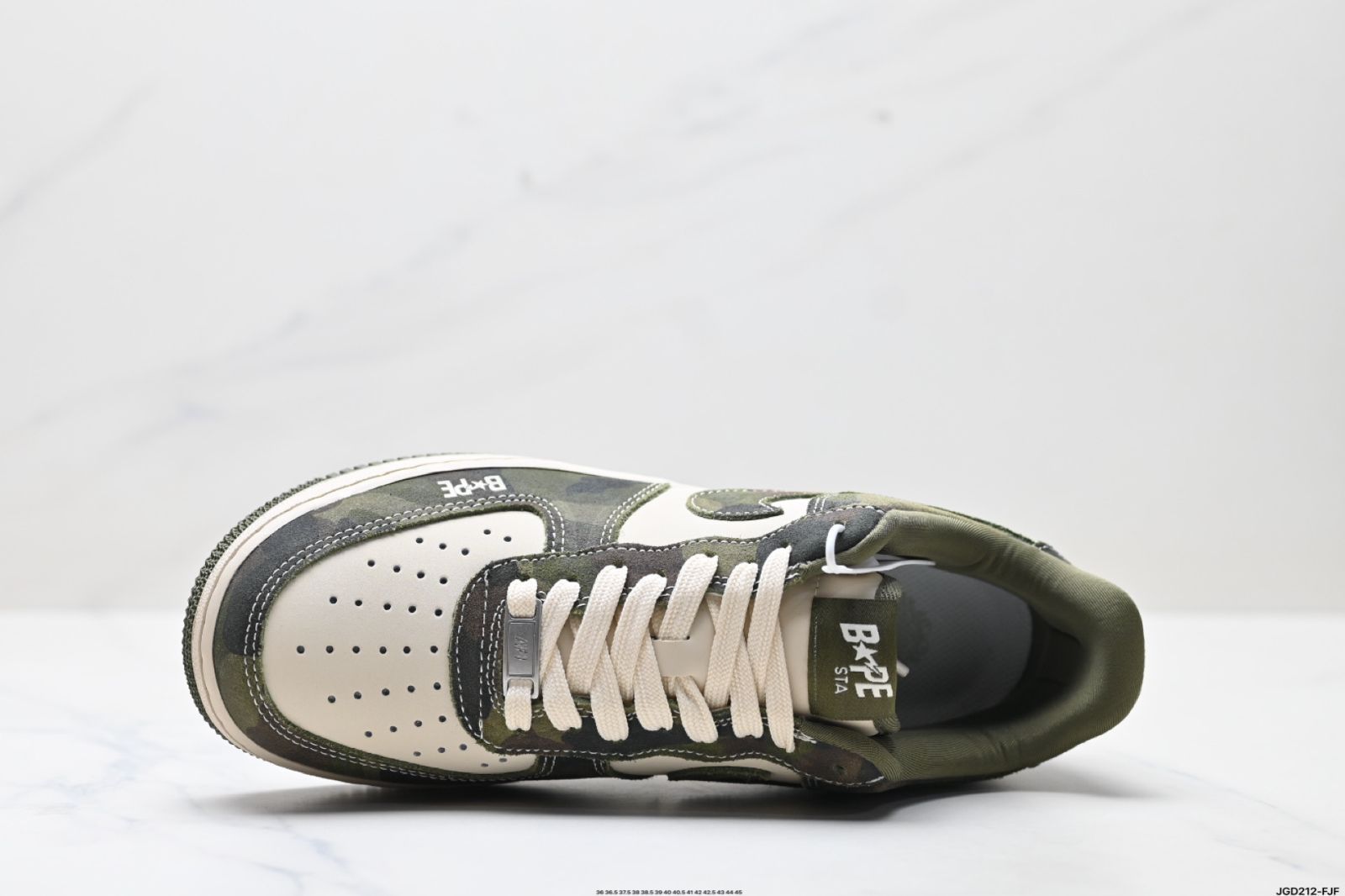 【今日特価】NIKE AIR FORCE 1‘07 原型?・原型紙による正統ロートップエアフォースモデル 輸入向けチャンネル専用 全掌内蔵蜂窩クッション 【今日特価】NIKE AIR FORCE 1‘07 原型?・原型紙による正統ロートップエアフォースモデル 輸入向けチャンネル専用 全掌内蔵蜂窩クッション