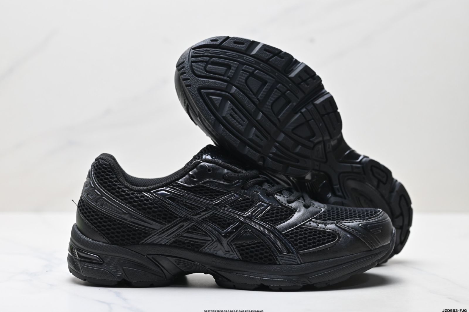 【今日特価】ASICS アシックス 新モデル男女兼用ランニングシューズ GEL-1130 レトロデザイン クッション・通気性優れたスポーツカジュアルシューズ！