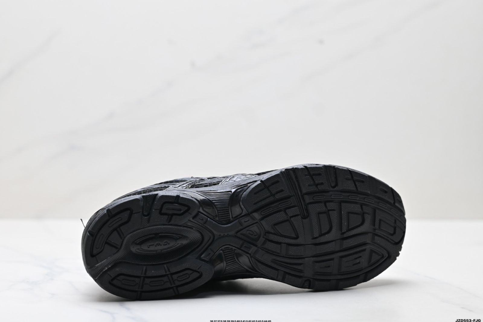 【今日特価】ASICS アシックス 新モデル男女兼用ランニングシューズ GEL-1130 レトロデザイン クッション・通気性優れたスポーツカジュアルシューズ！