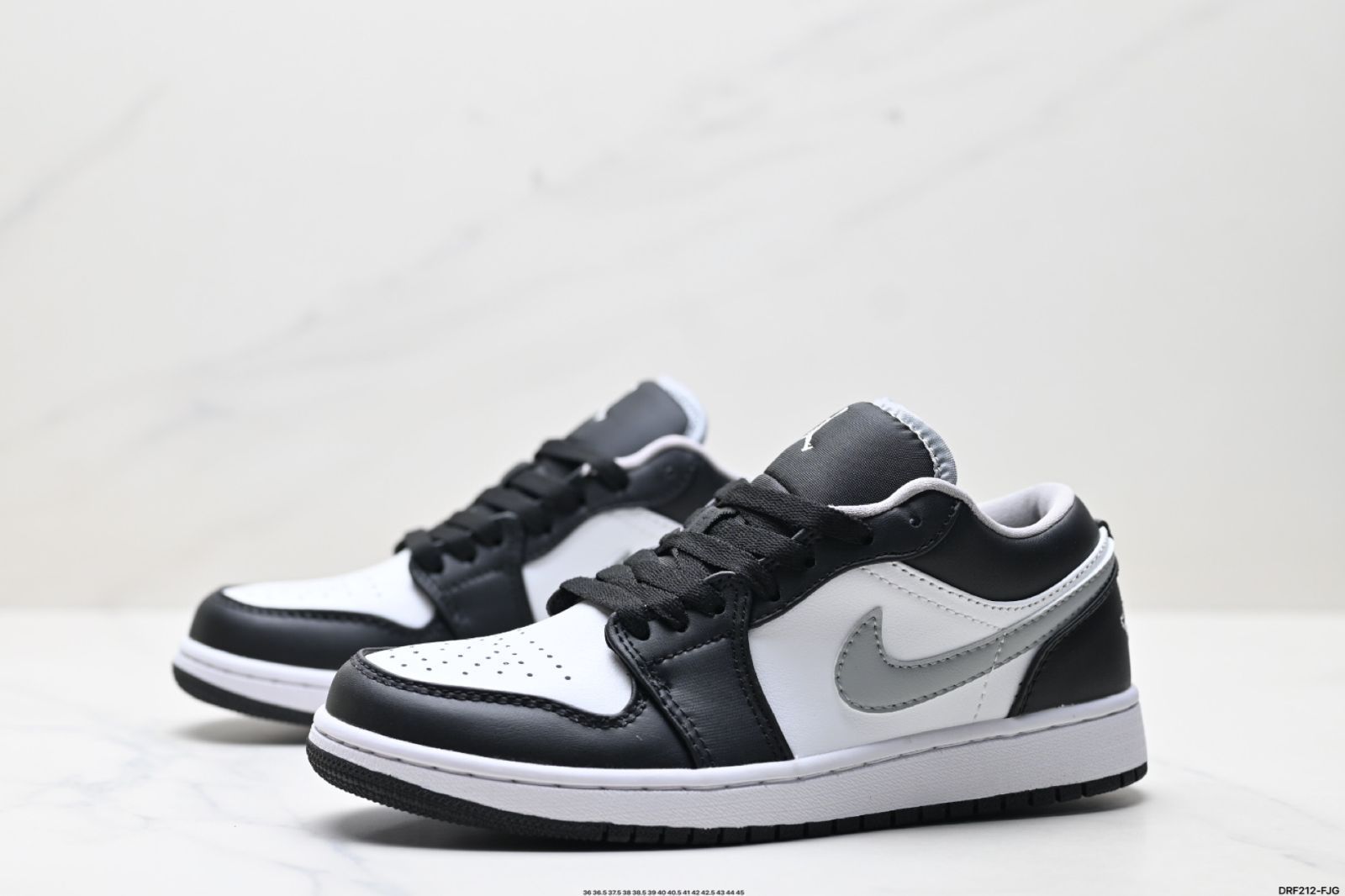 【今日特価】Nike Air Jordan 1 Low 送料無料 在庫限定セール価格! 【今日特価】Nike Air Jordan 1 Low 送料無料 在庫限定セール価格!