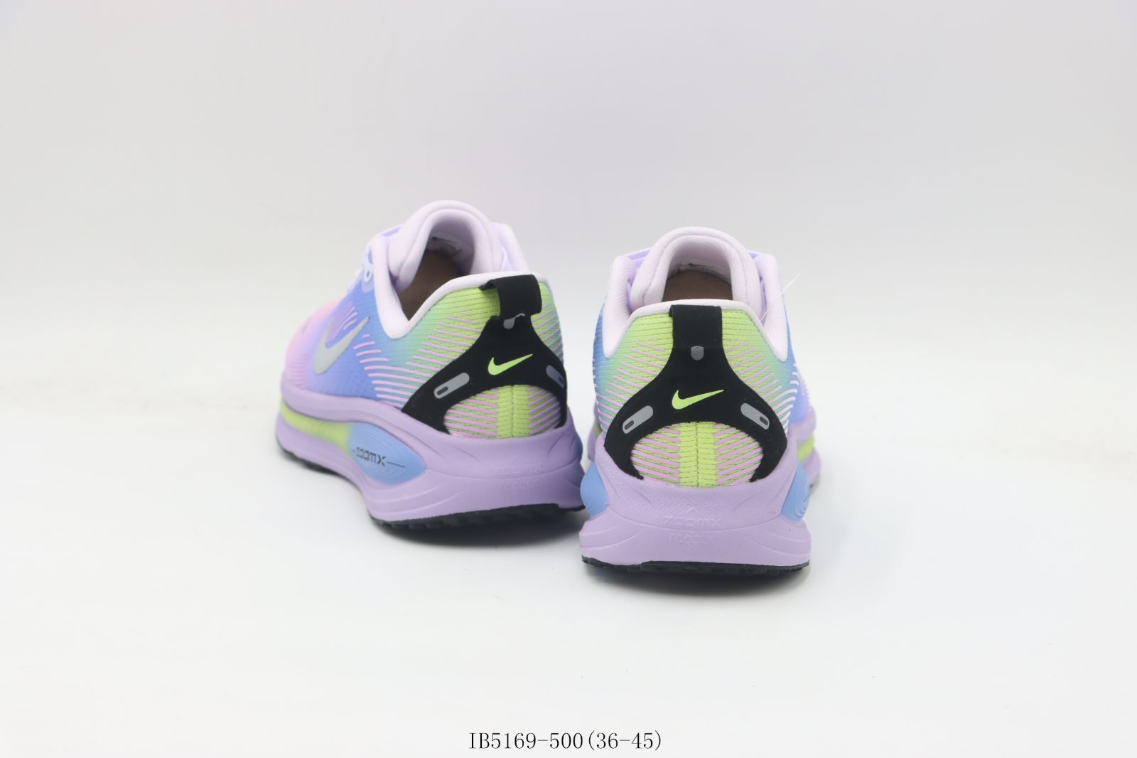 【今日特価】Nike ナイキ ランニングシューズ ピンクパープルグラデーション IB5169-500