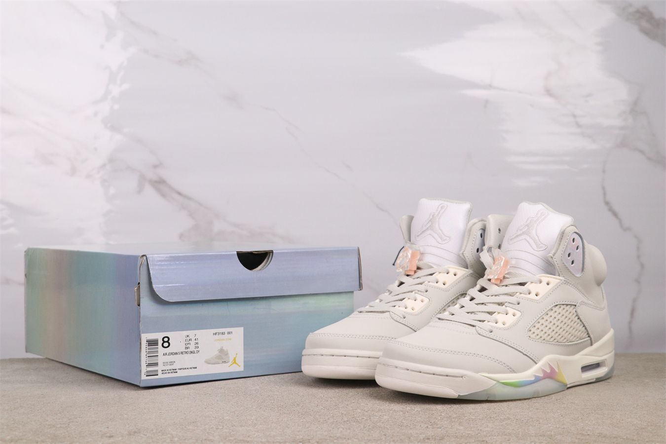 【今日特価】エアジョーダン Air Jordan AJ5 米緑色 CNY 