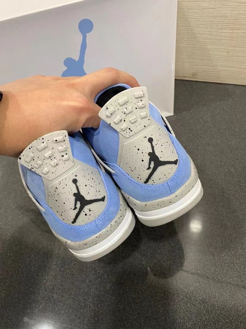 NIKE AIR JORDAN 4 RETRO ナイキ エア ジョーダン 4 レトロ UNIVERSITY BLUE/TECH GREY/WHITE/BLACK ct8527-40 NIKE AIR JORDAN 4 RETRO ナイキ エア ジョーダン 4 レトロ UNIVERSITY BLUE/TECH GREY/WHITE/BLACK ct8527-40