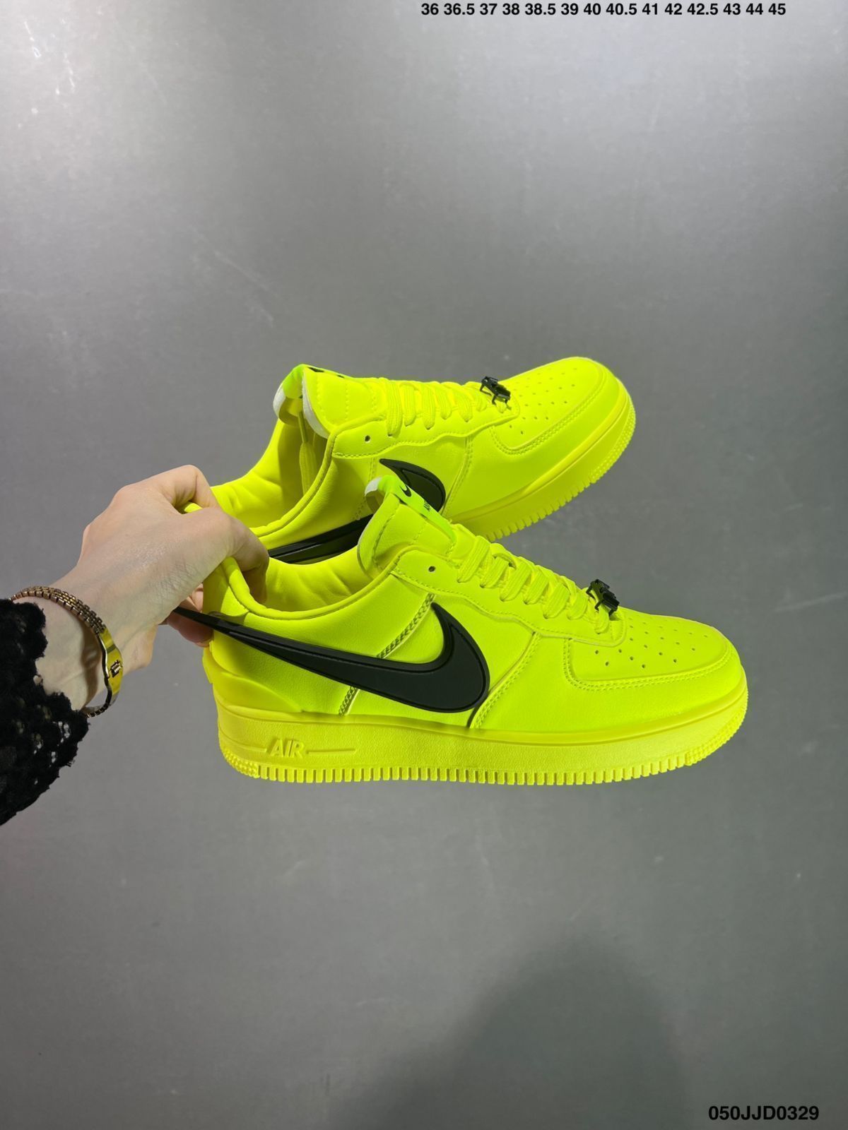全新未使用AMBUSH x Air Force 1 Low SP DV3464-001 全新未使用AMBUSH x Air Force 1 Low SP DV3464-001