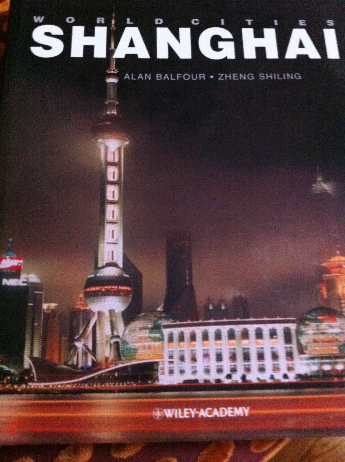 [2A]Shanghai (World Cities Series)