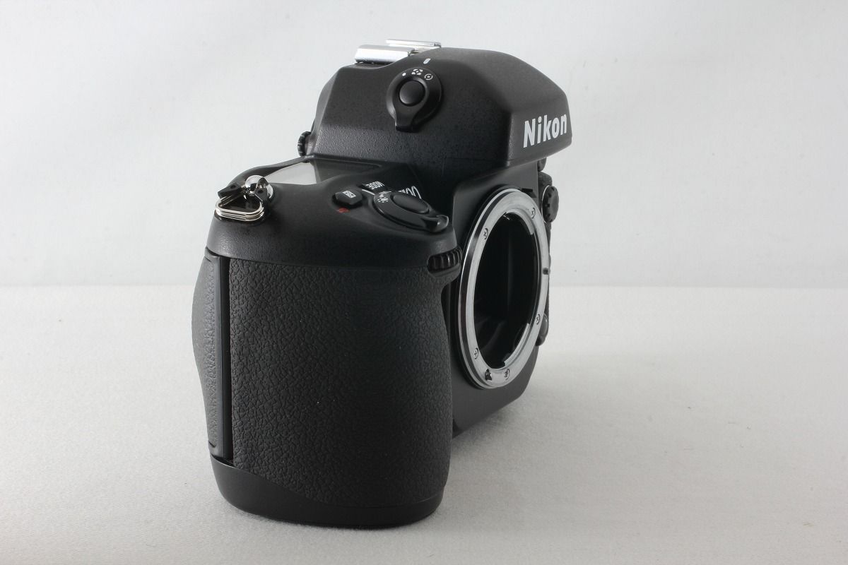 デジタル一眼レフNikon ニコン F100 ボディ AFフィルム一眼レフカメラ