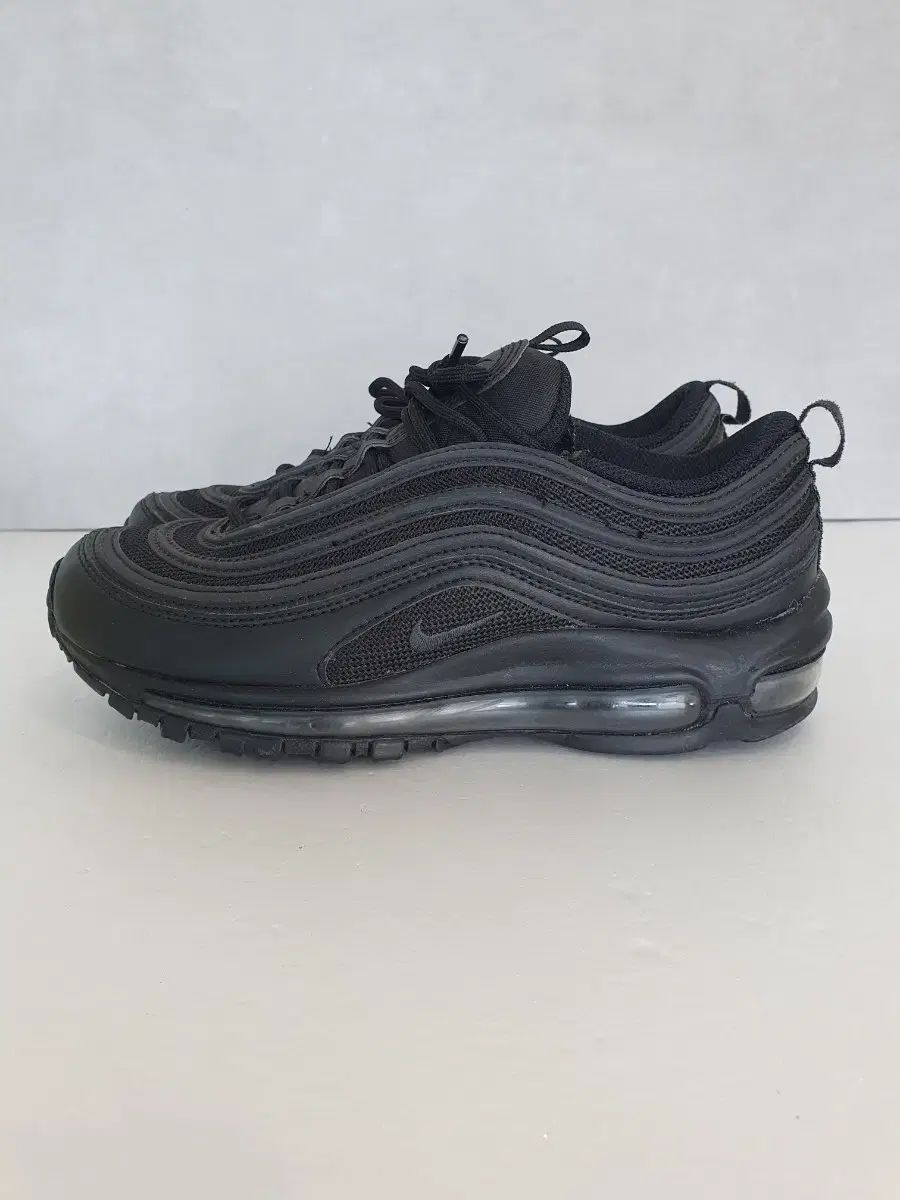 ナイキ エアマックス 97 OG トリプル ブラック (250)