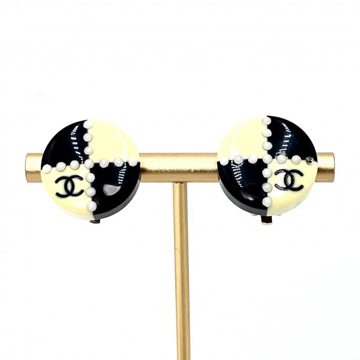 CHANEL（シャネル）ココマーク バイカラー 02A ヴィンテージ イヤリング ブラック アイボリー ラウンドデザイン レディース【中古】