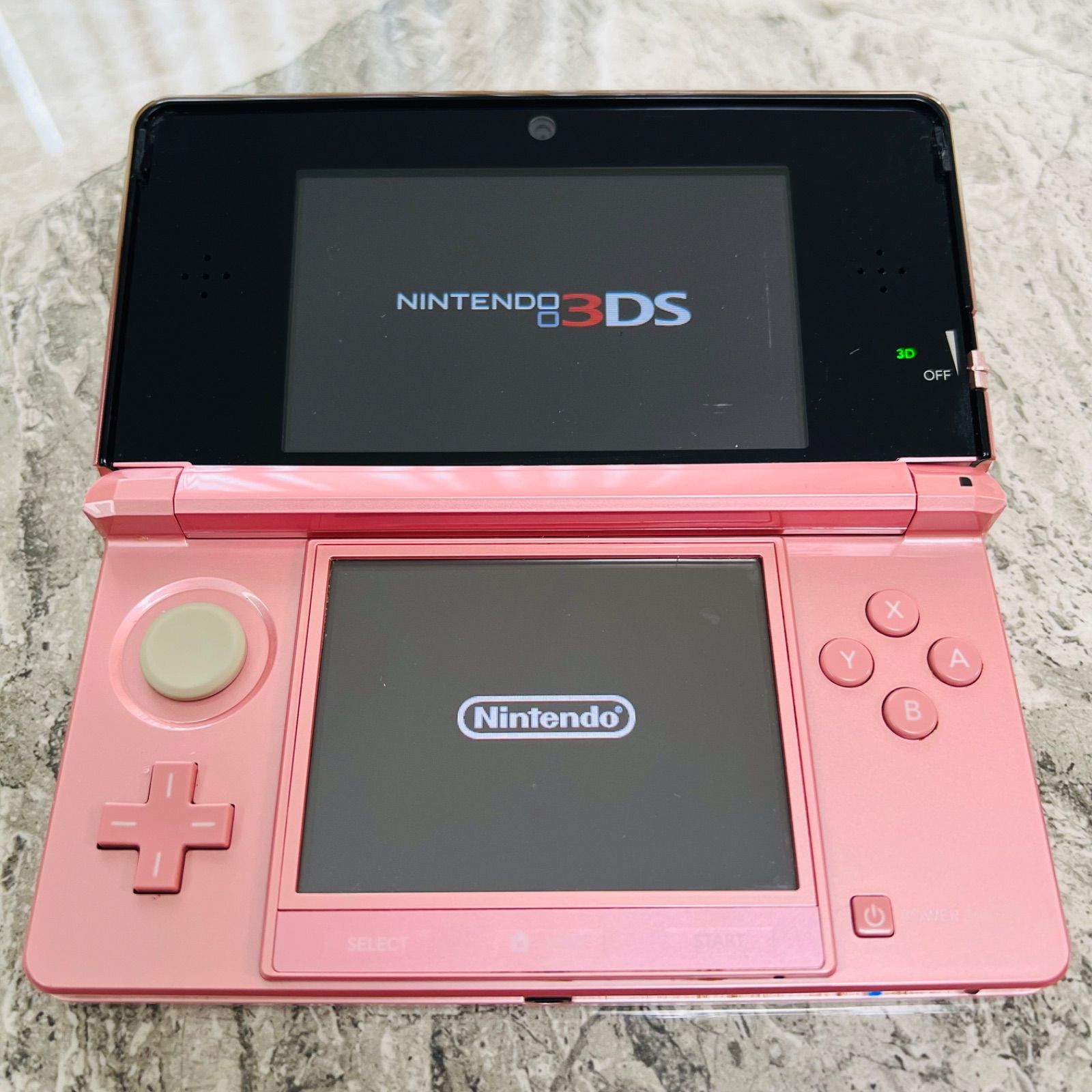 【完動品】NINTENDO 3DS ミスティピンク