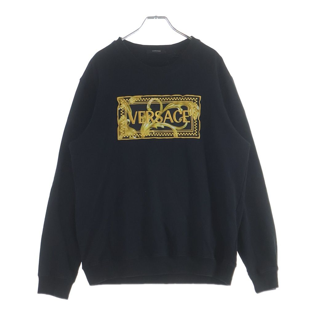 VERSACE ヴェルサーチ Logo Sweatshirt ロゴ刺繍 クルーネックスウェットトレーナー ブラック/ゴールド A89518S メンズ VERSACE (ヴェルサーチ) Logo Sweatshirt ロゴ刺繍 クルー