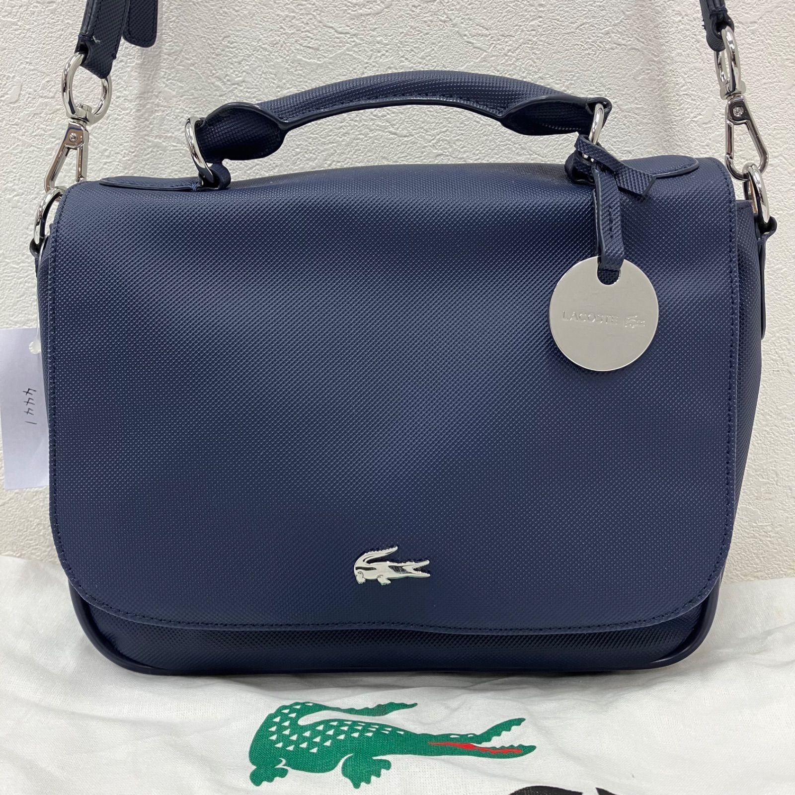 4441　LACOSTE　ラコステ　2way　ショルダーバッグ　ハンドバッグ　ネイビー　フラップ　無地　コーティング　レディース　メンズ　ユニセックス