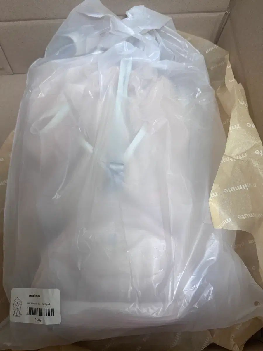 MINITMUTE バックパック メルピンク 新品