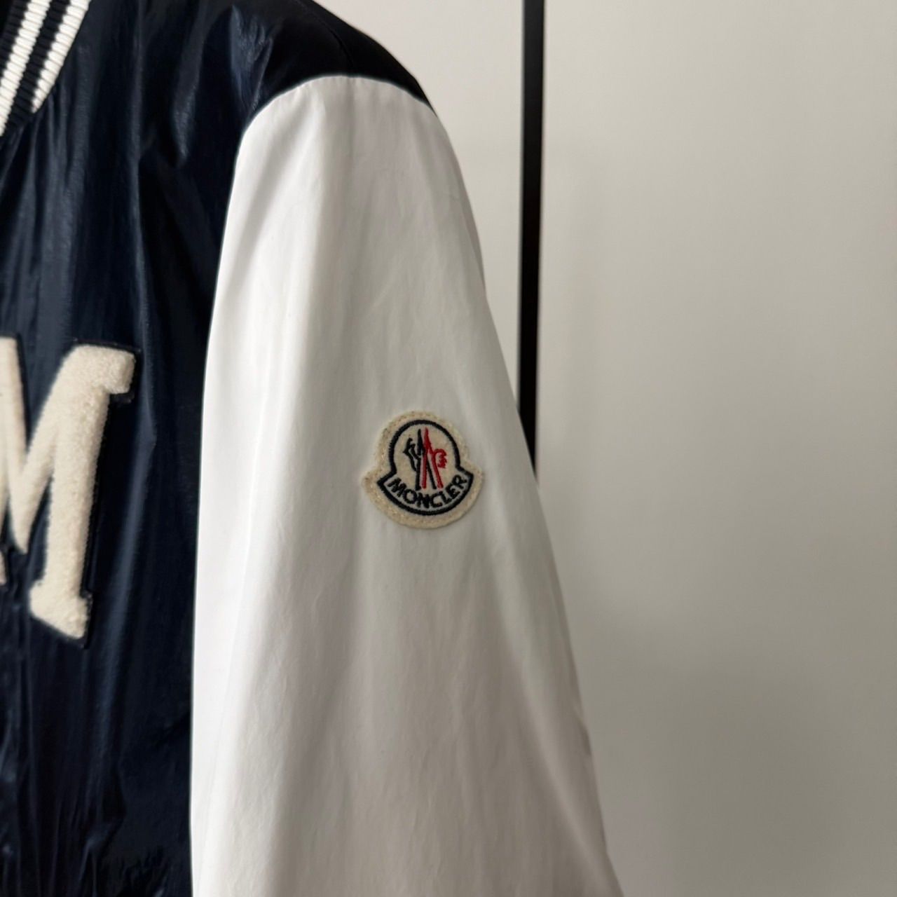 希少】MONCLER×ディズニーコラボ☆ダウン☆スタジャン☆リバーシブル 