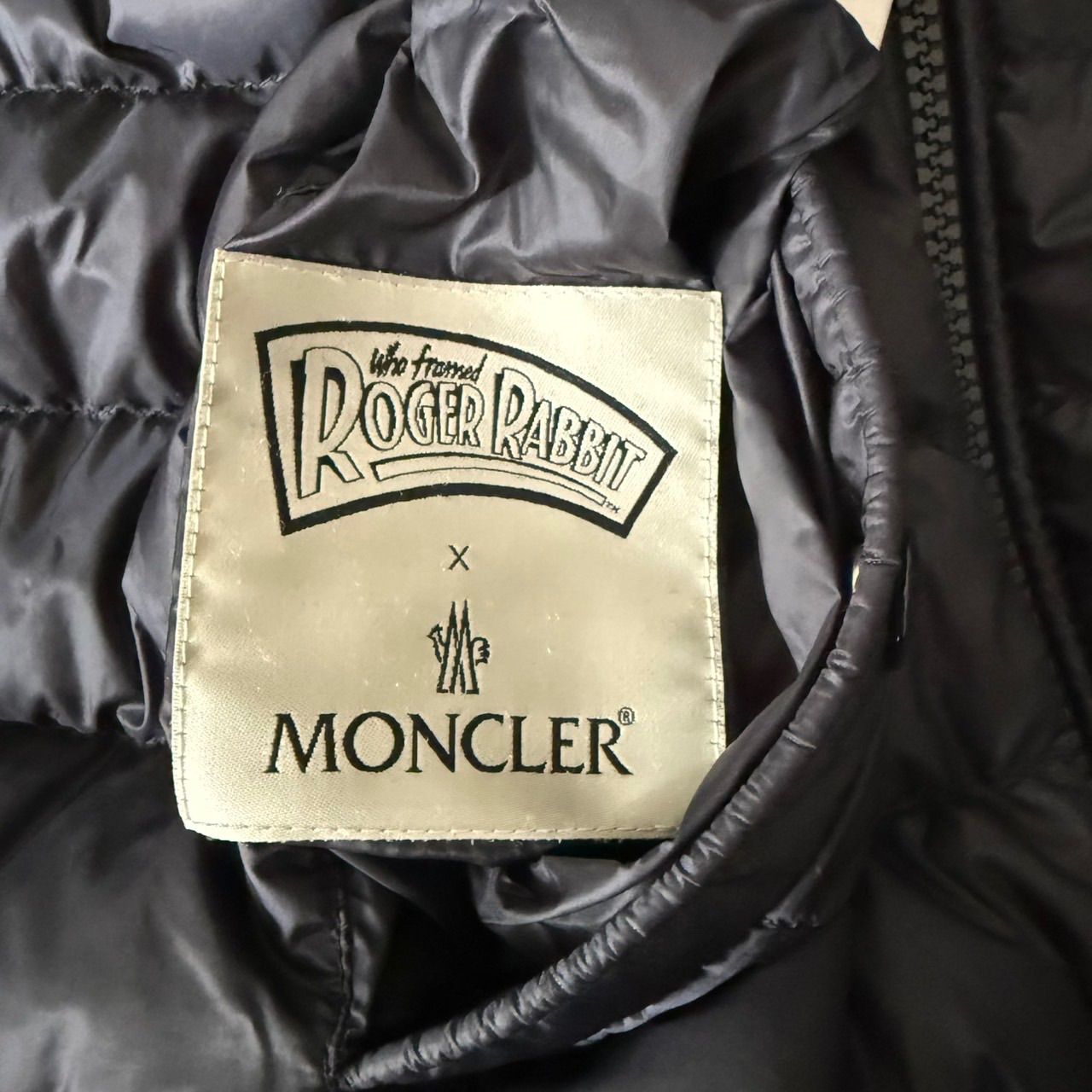 希少】MONCLER×ディズニーコラボ☆ダウン☆スタジャン☆リバーシブル 
