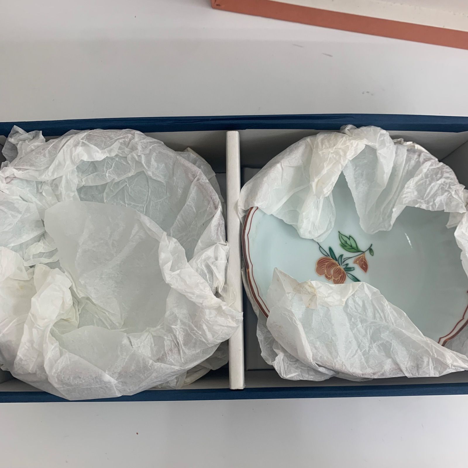 【橘吉】牡丹柄 花型 鉢＆小皿 5枚セット 未使用級 箱付き C426②