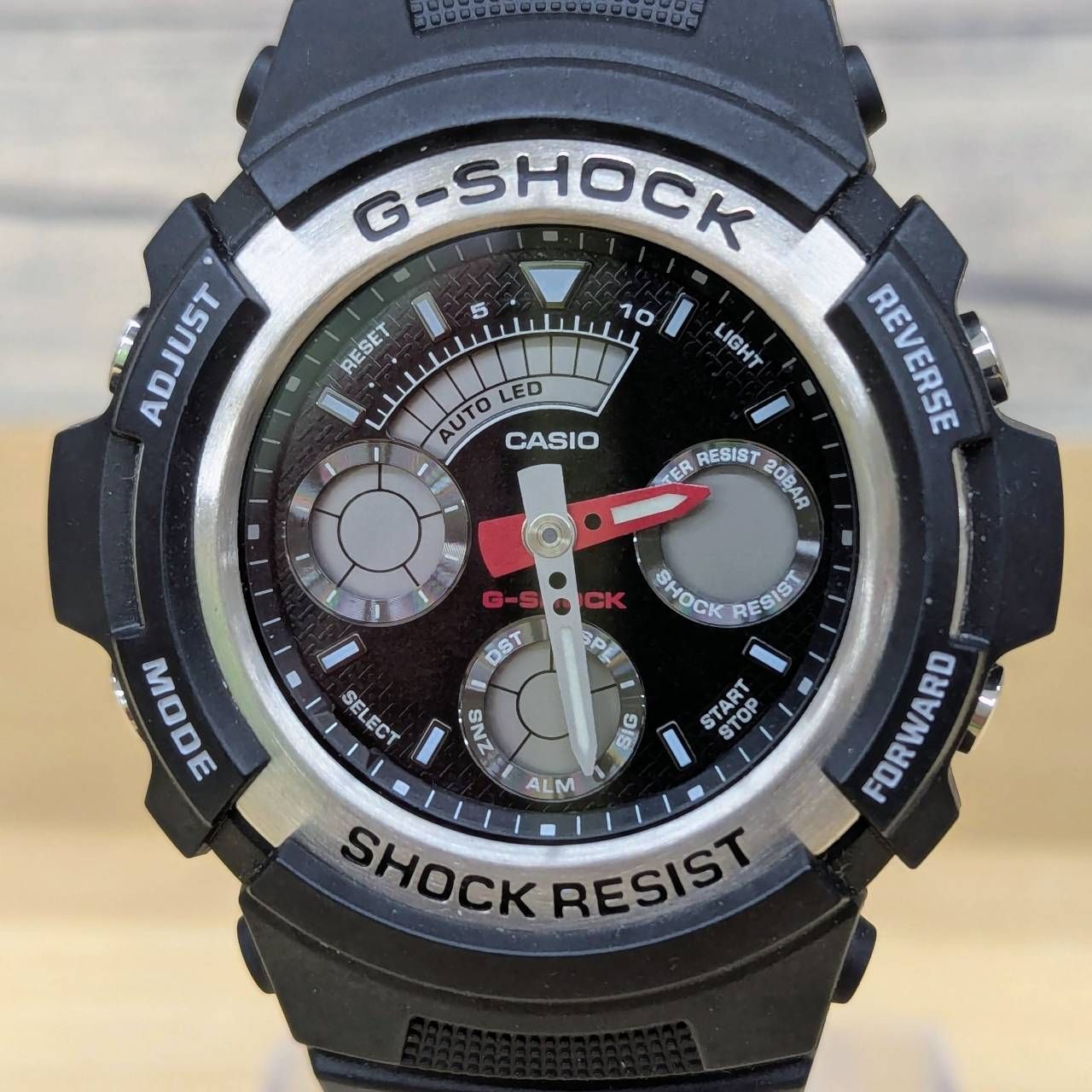 亘】CASIO G-SHOCK アナログ デジタル メタルベゼル AW-590 【8615MO 